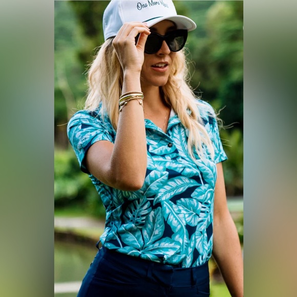 Kenny Flowers Tops Kenny Flowers Women Nwot The Wailea Navy Blue